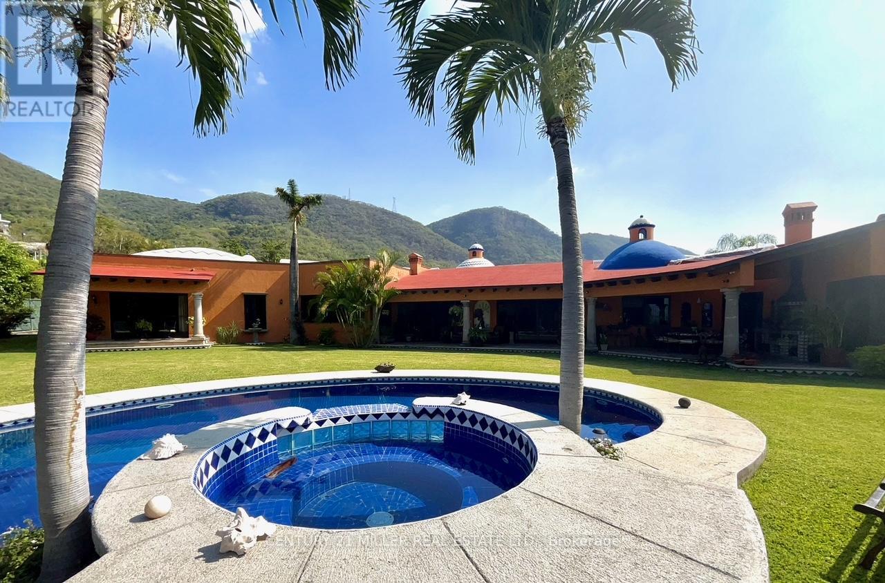 37 CERRADA VISTA HERMOSA - Image 38