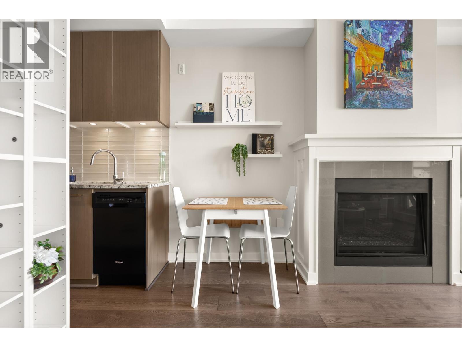 302 6168 LONDON ROAD, Richmond