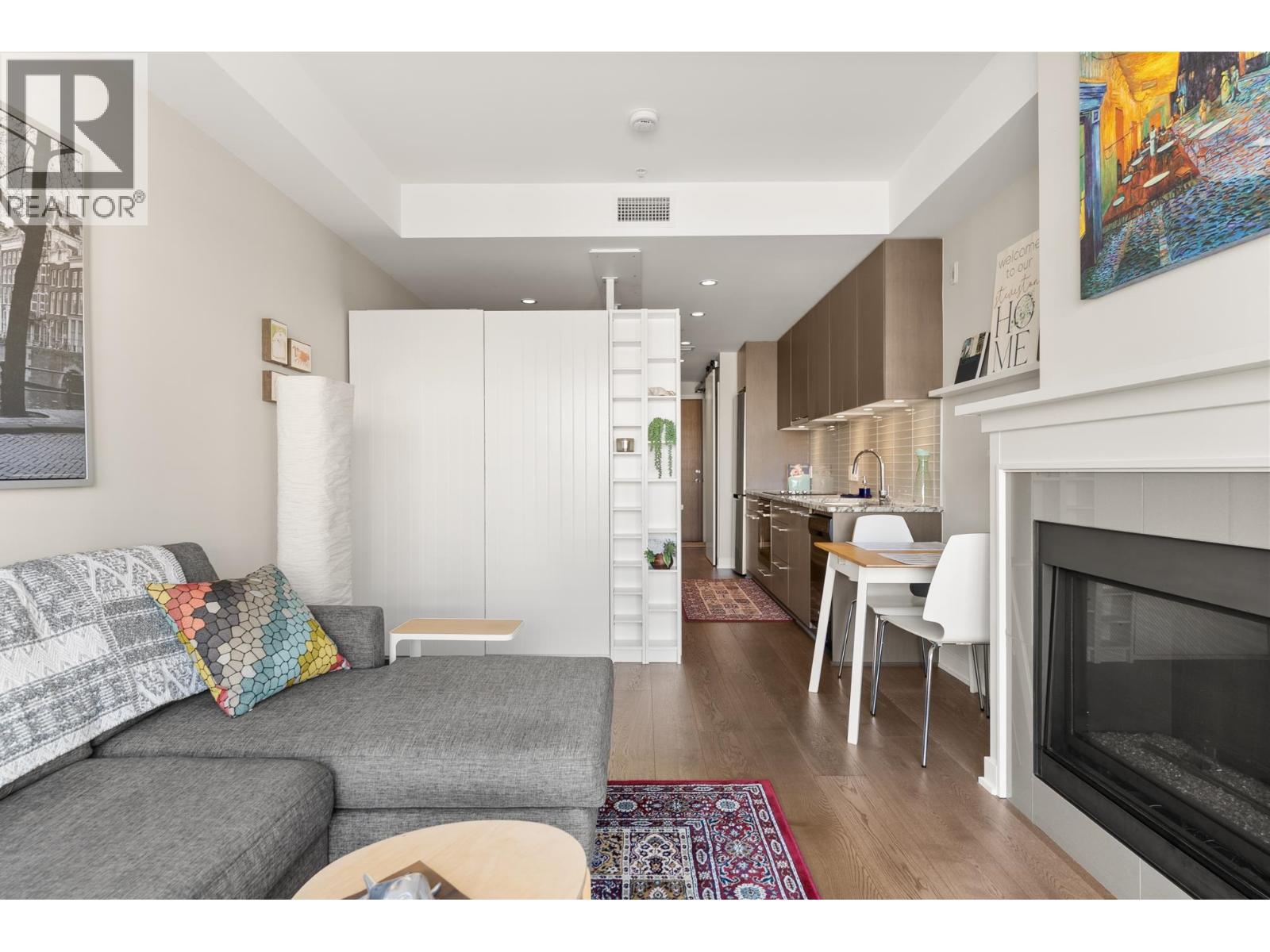 302 6168 LONDON ROAD, Richmond