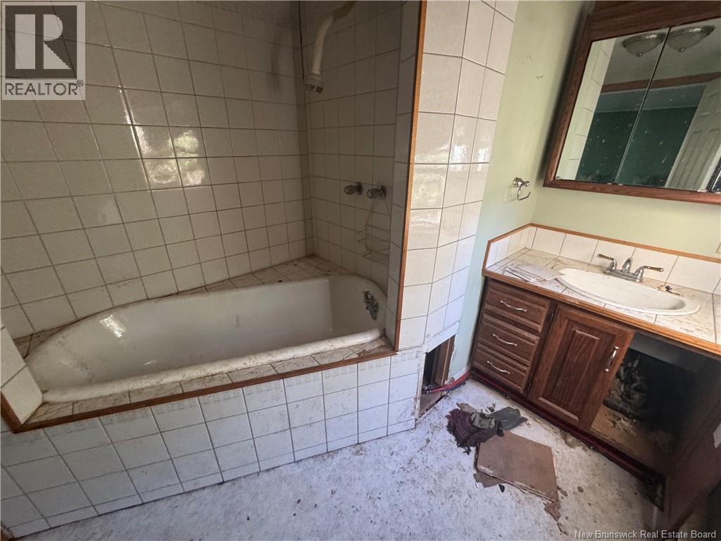 267 Charlotte Street - Image 44