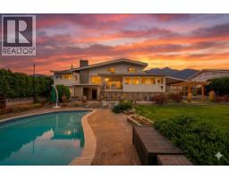  6521 BELLEVUE Drive, Oliver