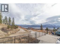 1329 2440 Old Okanagan Highway, West Kelowna