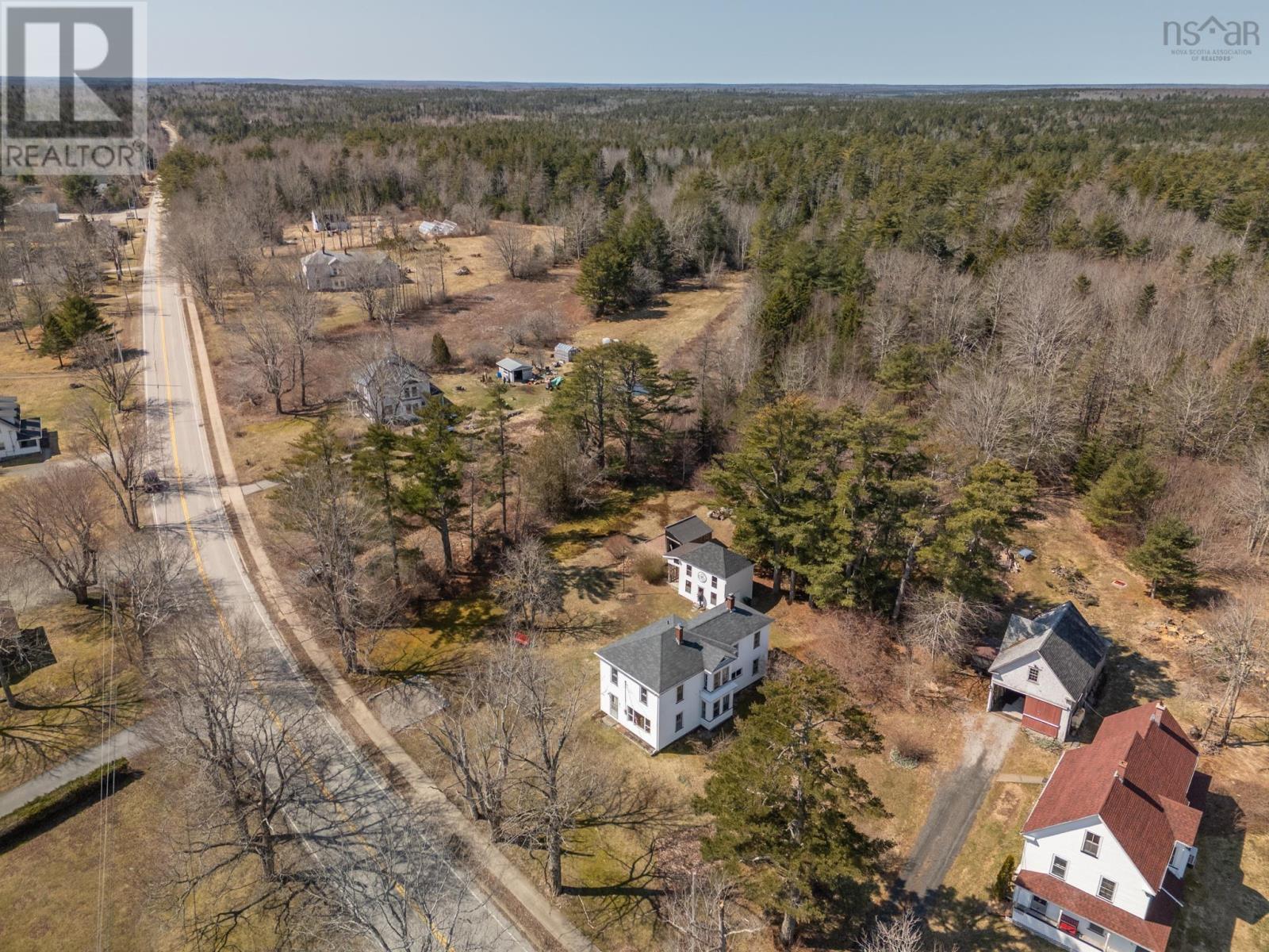 Property 9 of 38 of 2141 Highway 203