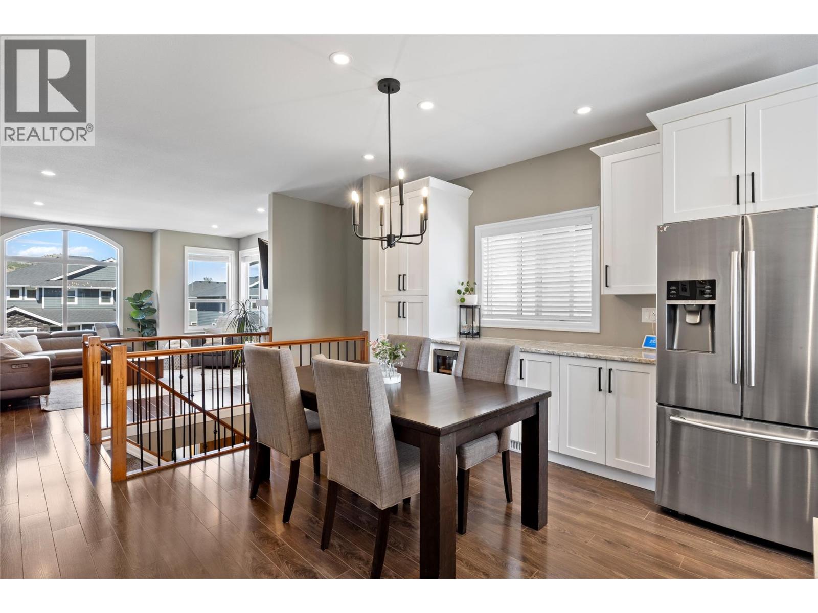 753 HAYWARD PLACE - 11