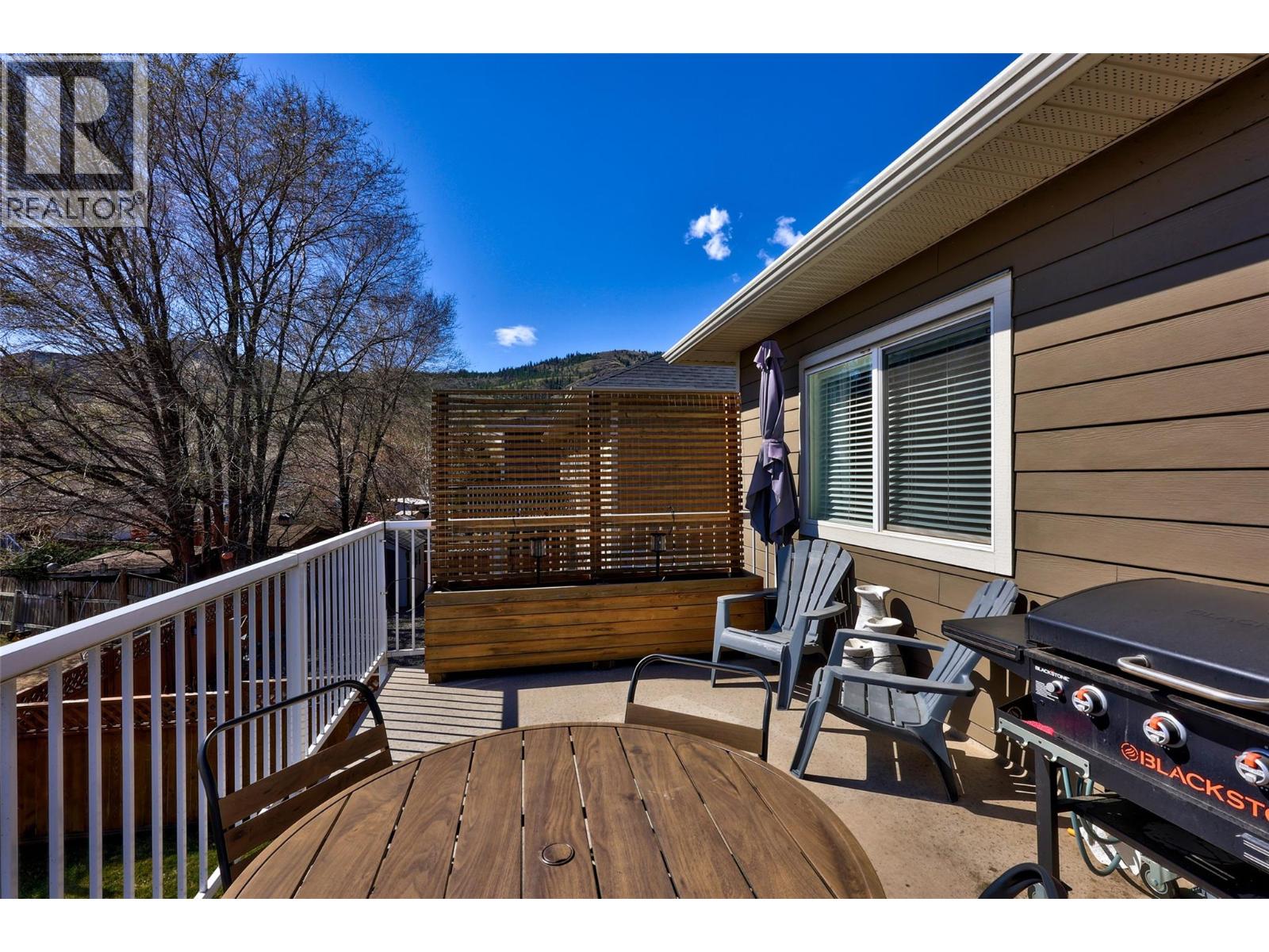 753 HAYWARD PLACE - 17