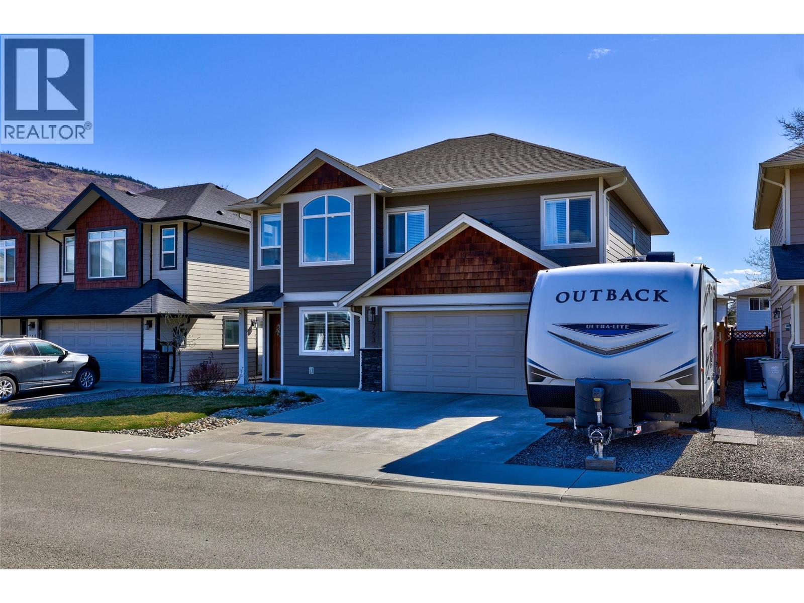 753 HAYWARD PLACE - Image 2