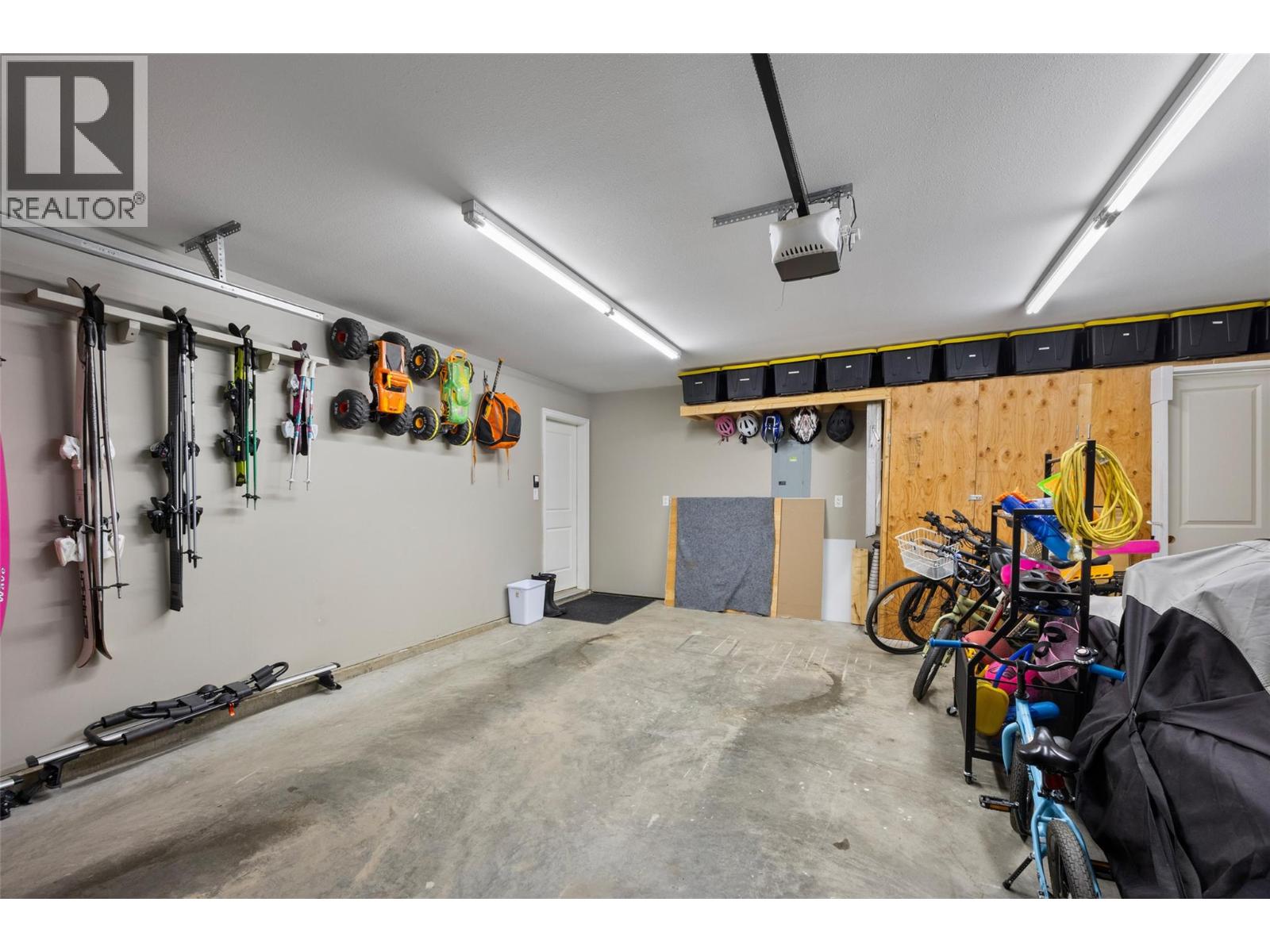 753 HAYWARD PLACE - 40