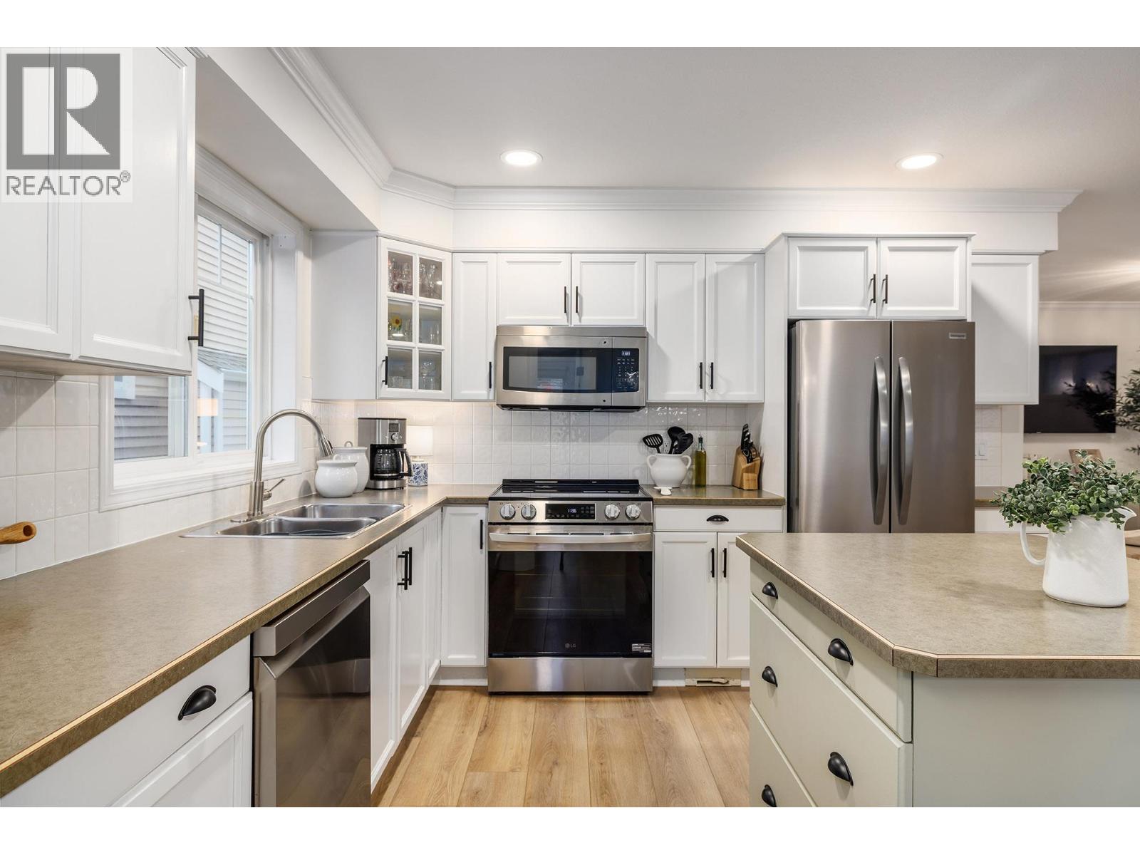 665 Cook Road Unit# 413, Kelowna