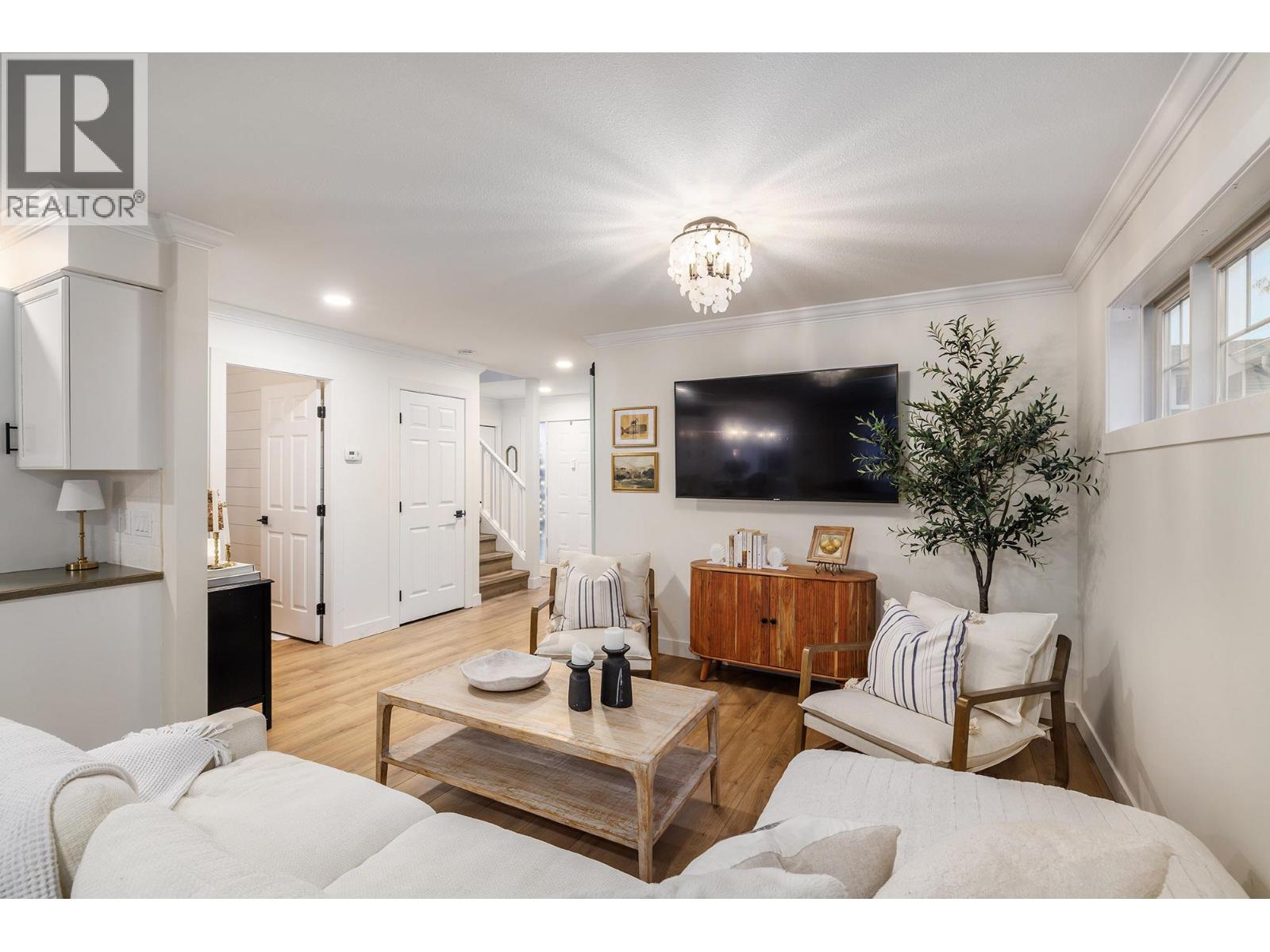 665 Cook Road Unit# 413, Kelowna