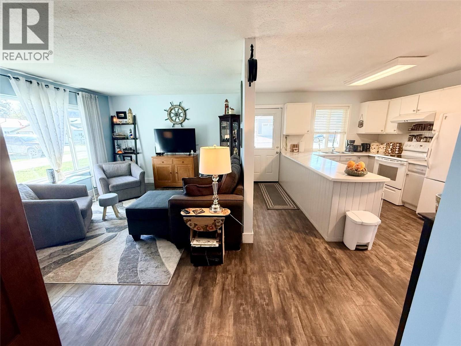 485 Auburn Crescent, Princeton