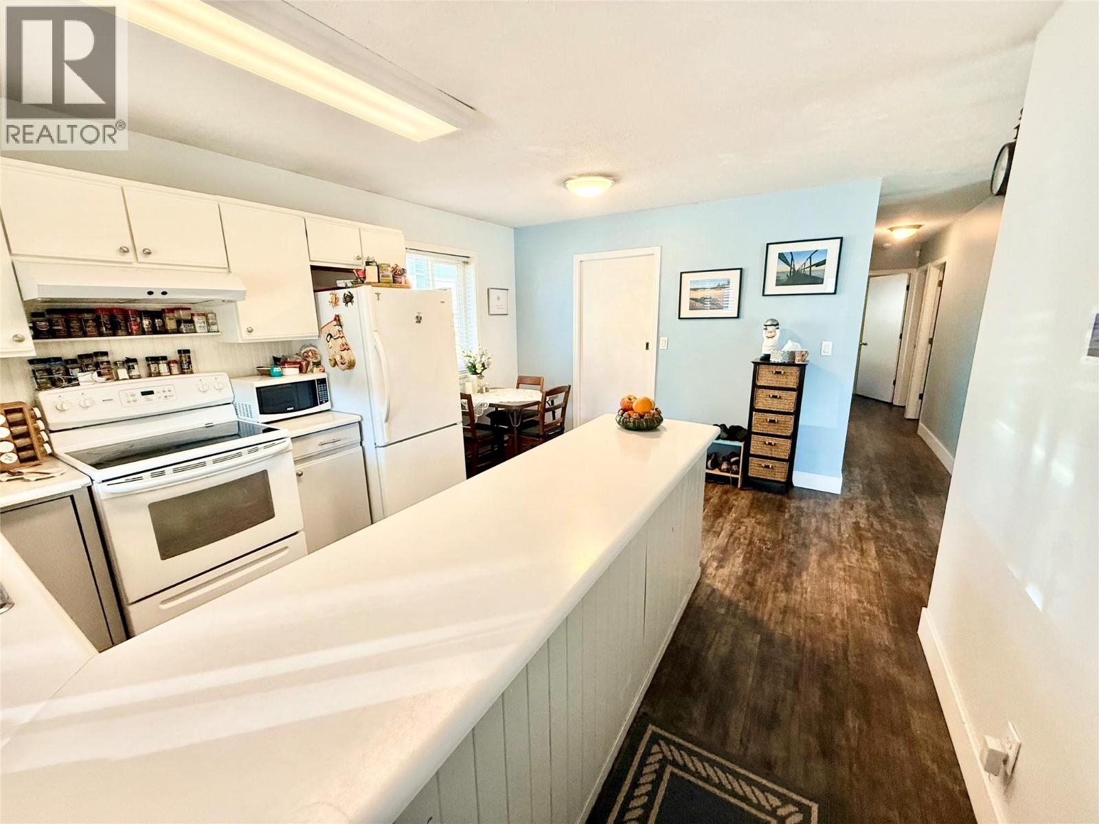 485 Auburn Crescent - 9