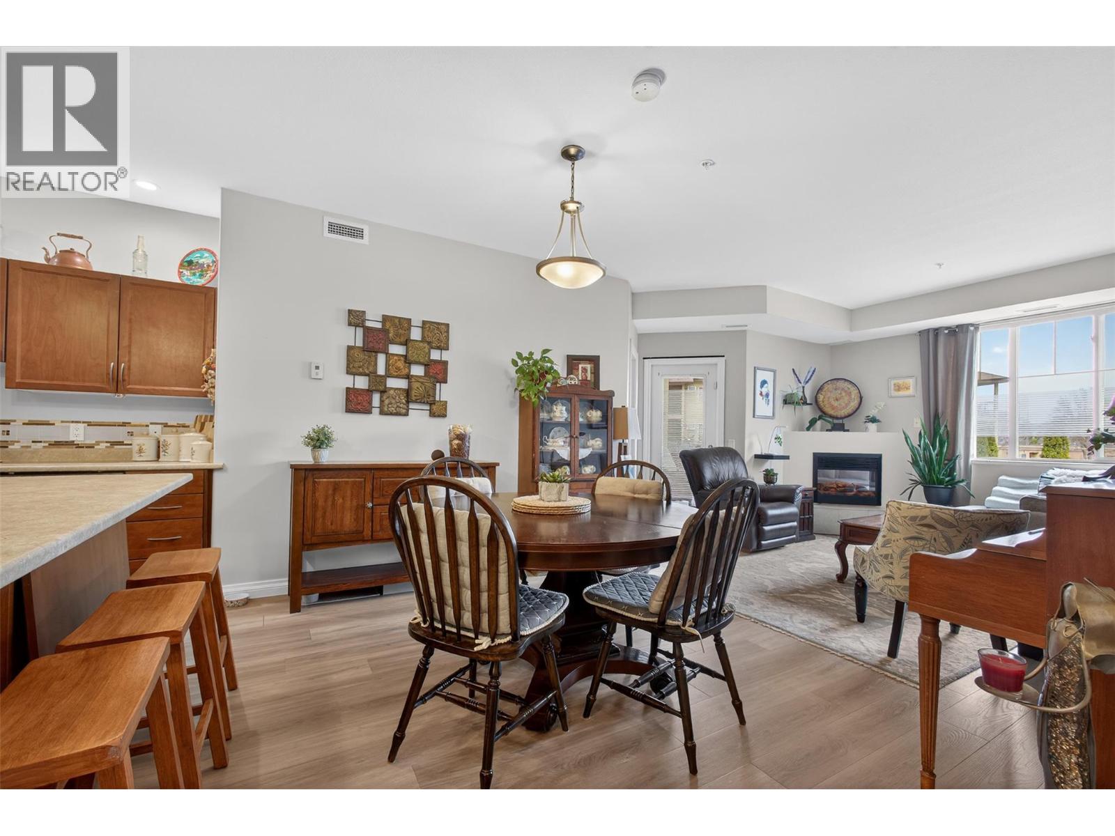 921 Spillway Street Unit# 109B, Oliver