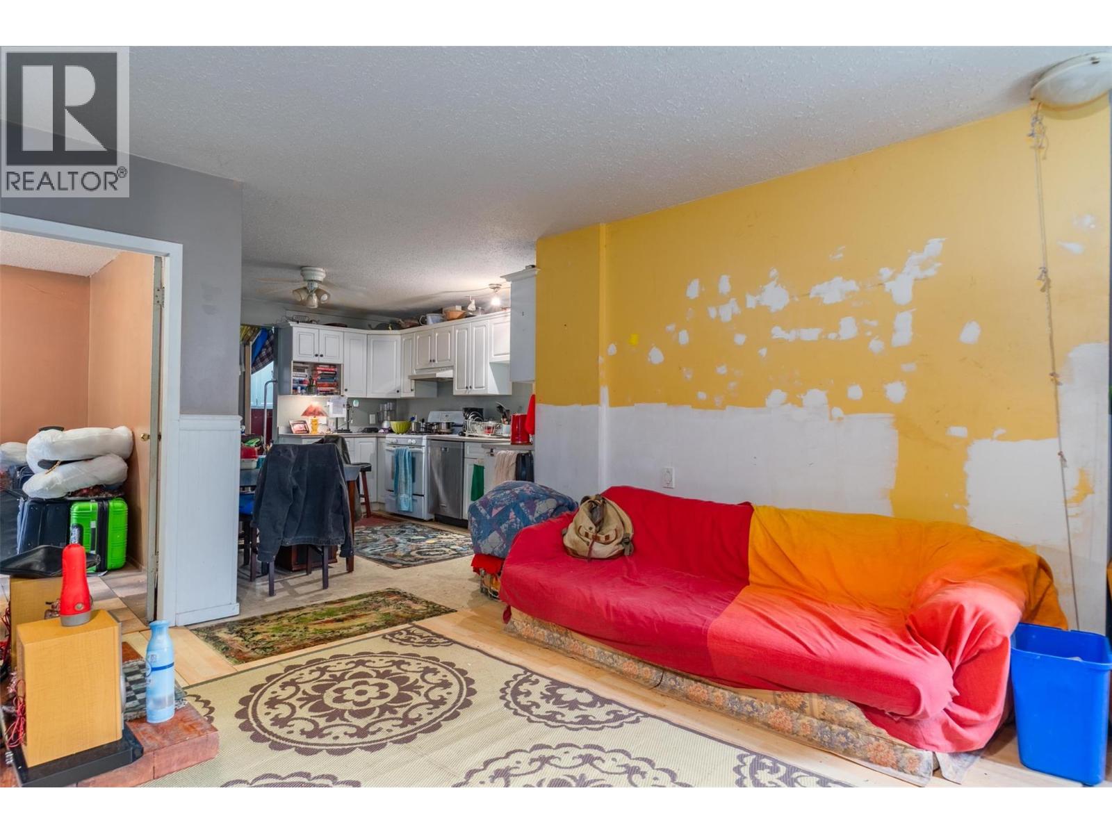 1976 WATSON LANE - 5