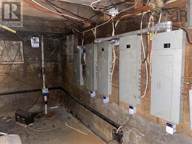 Property 12 of 22 of 15 Pool Road