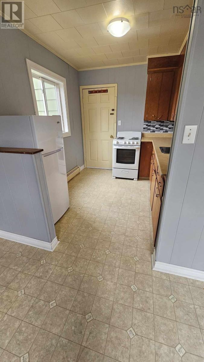 15 Pool Road - 6
