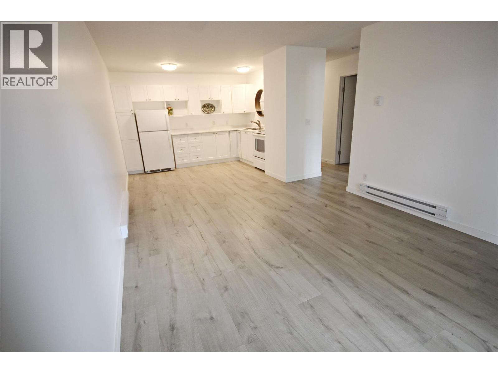 #402 150 SKAHA PLACE - 5