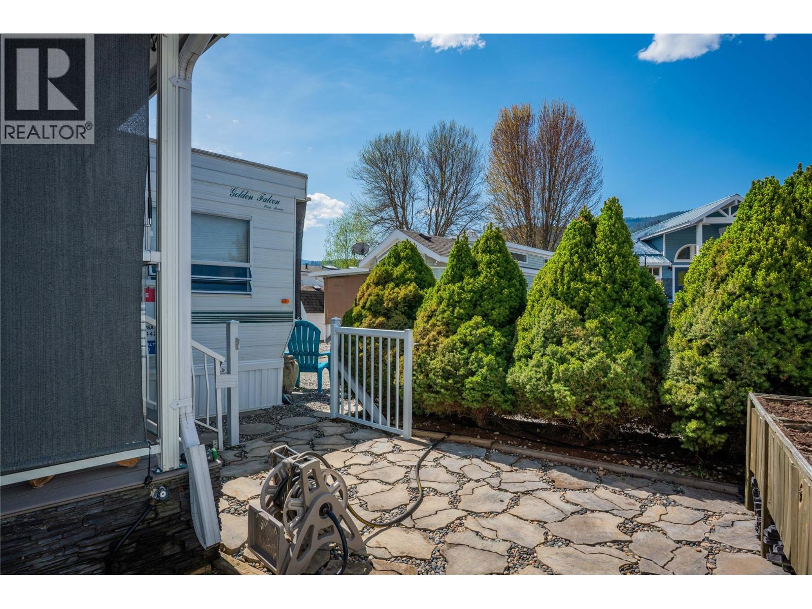 #95 1835 BAKERY FRONTAGE ROAD - 20