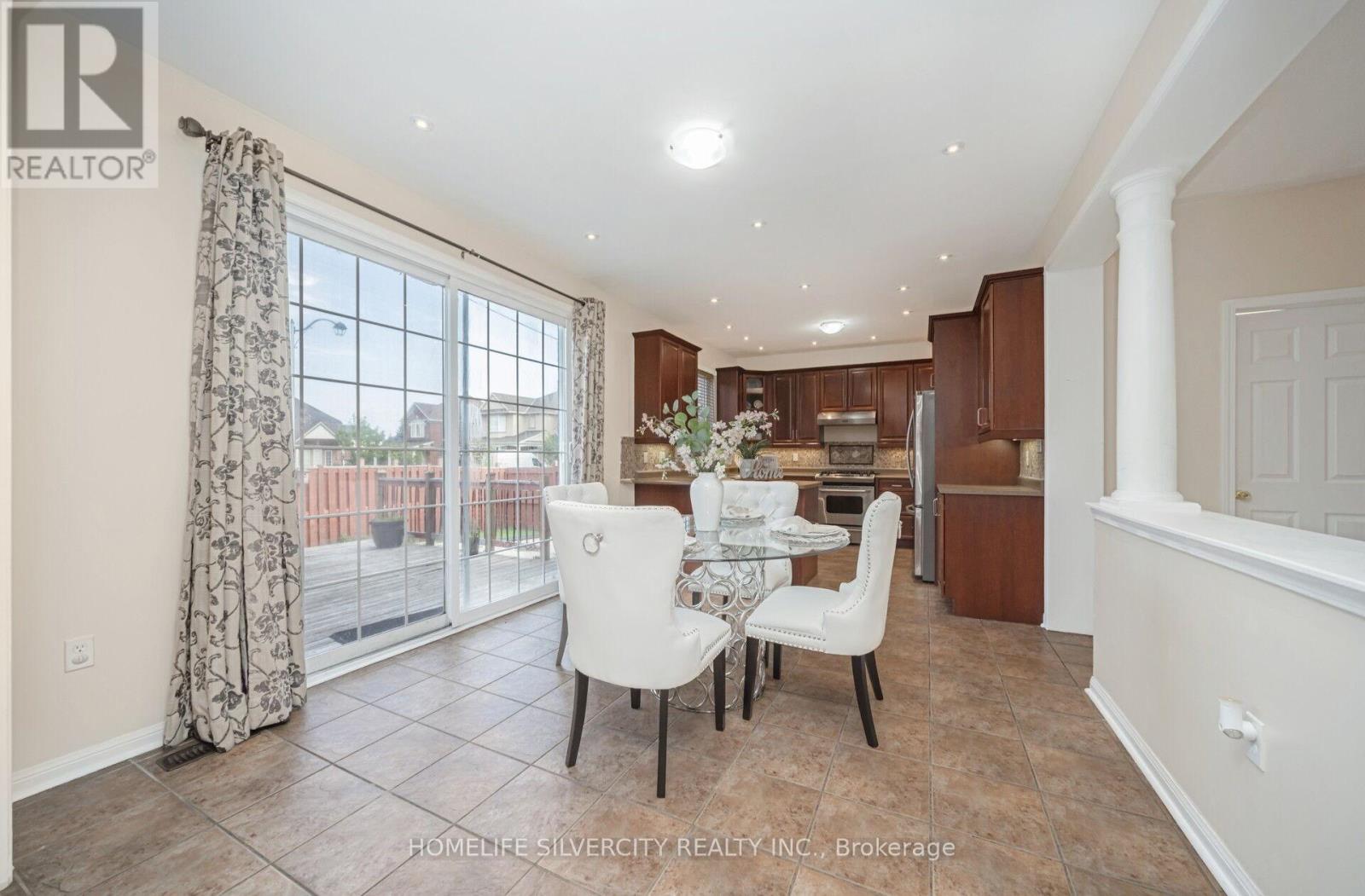 14 ALBORETO WAY - 10