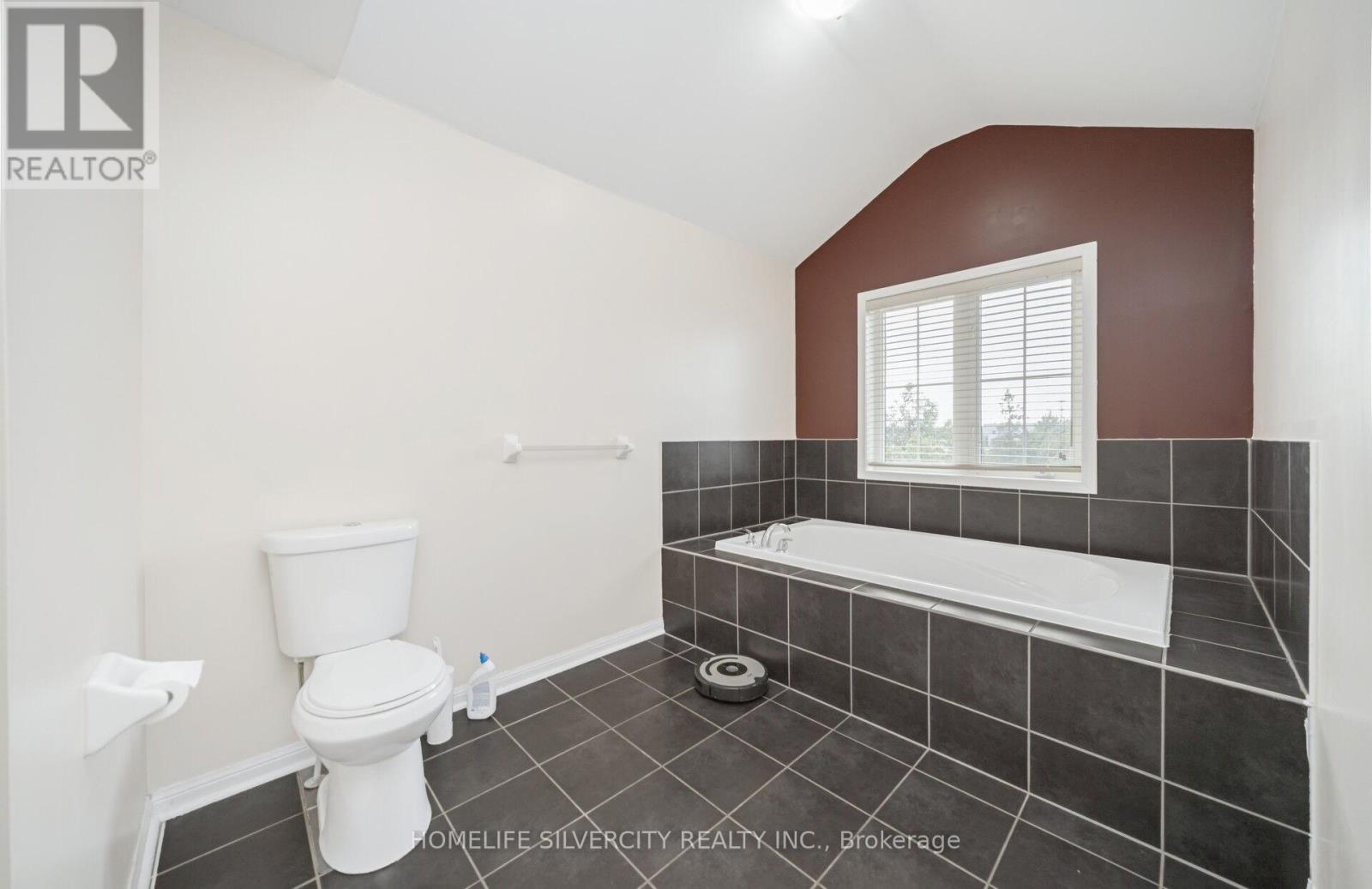 14 ALBORETO WAY - 27