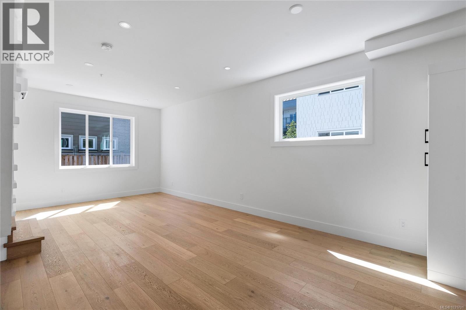 #5 10145 FIFTH ST - 13