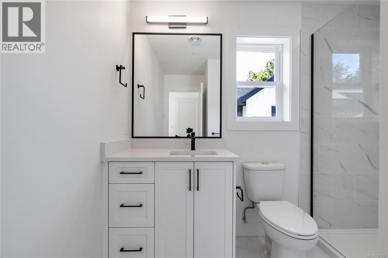 #5 10145 FIFTH ST - 21