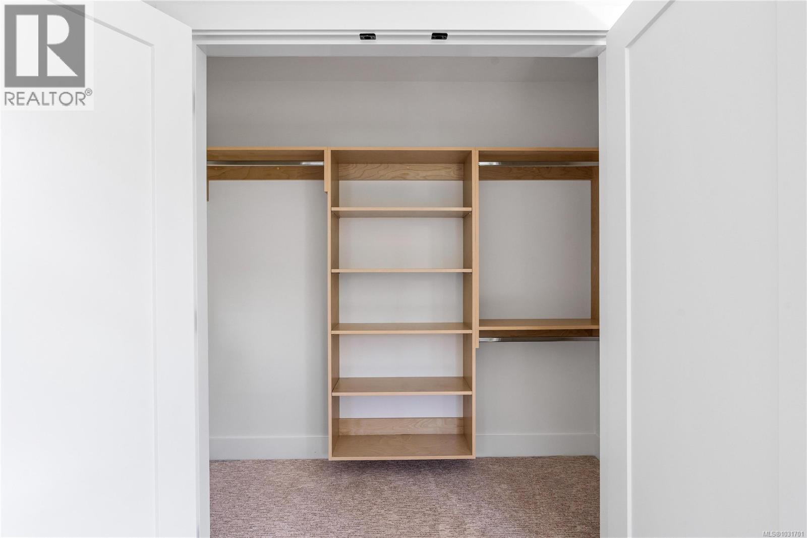 #5 10145 FIFTH ST - 23