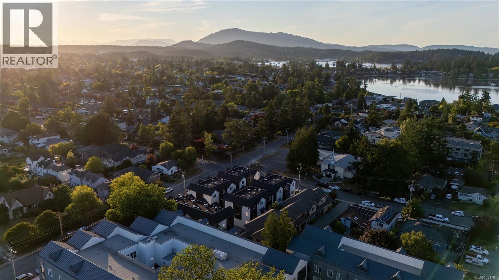 #5 10145 FIFTH ST - 43