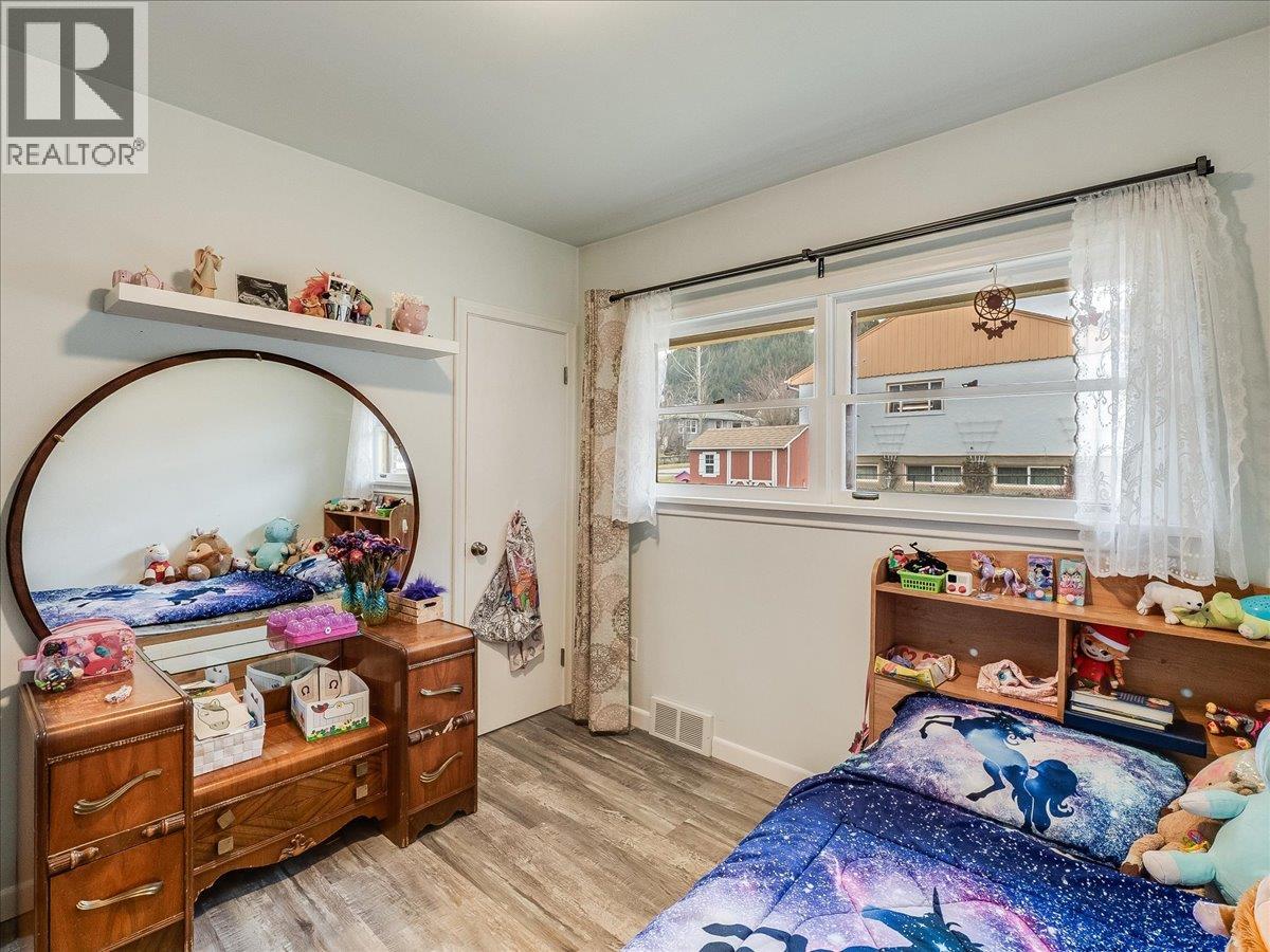 3409 MARIGOLD DRIVE - 16