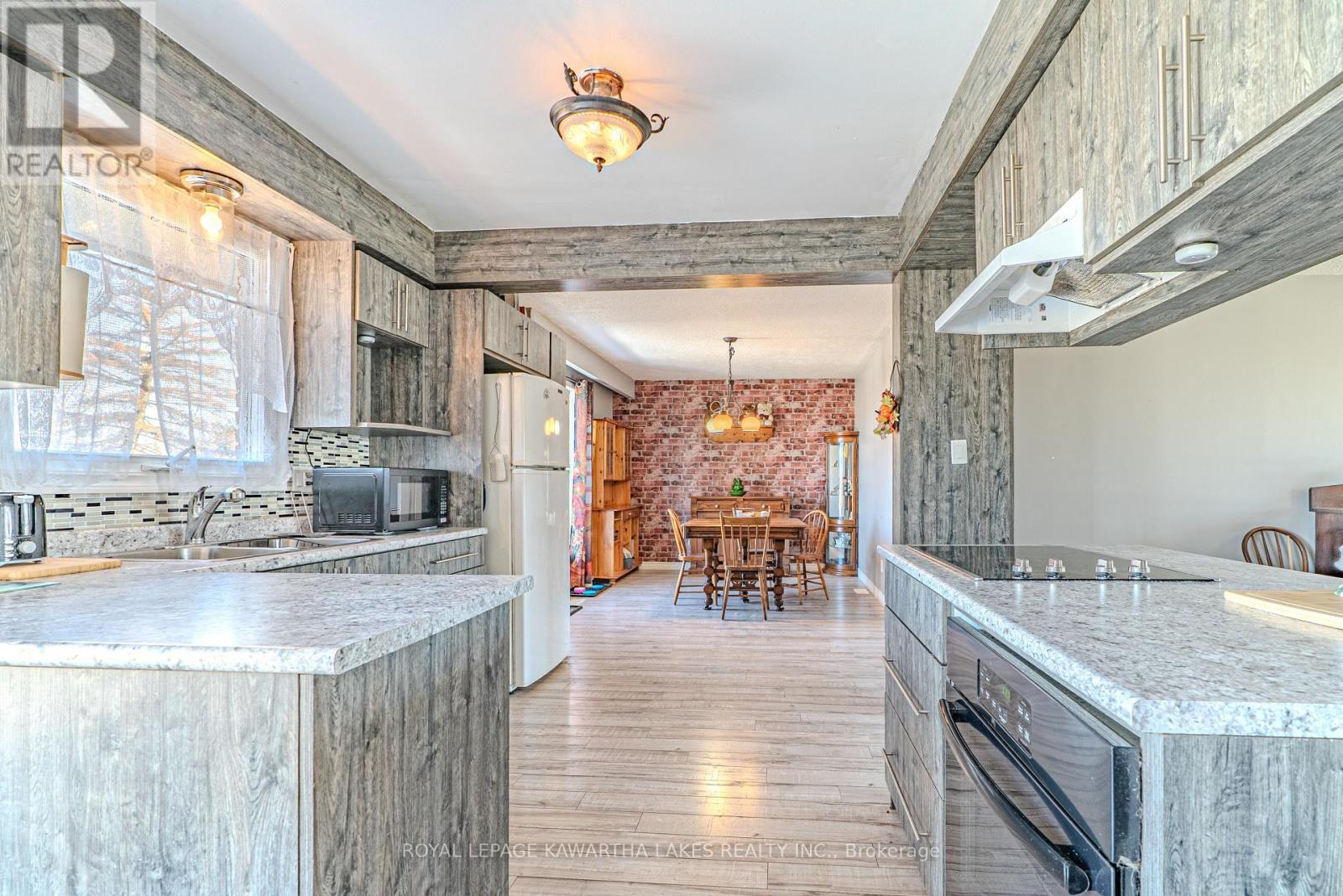 49 CRESSWELL ROAD - 32