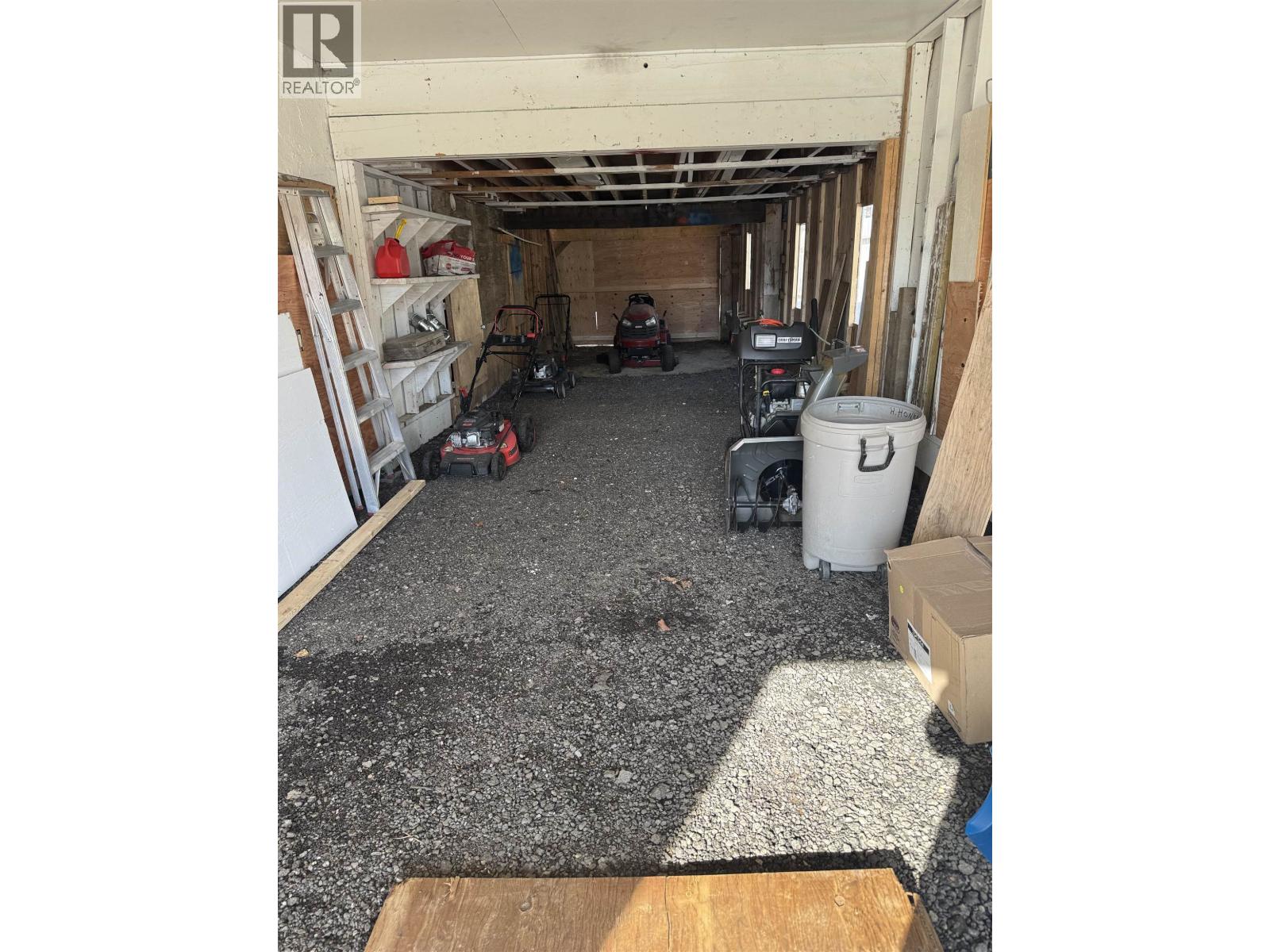 221 CRYSDALE DRIVE - 21