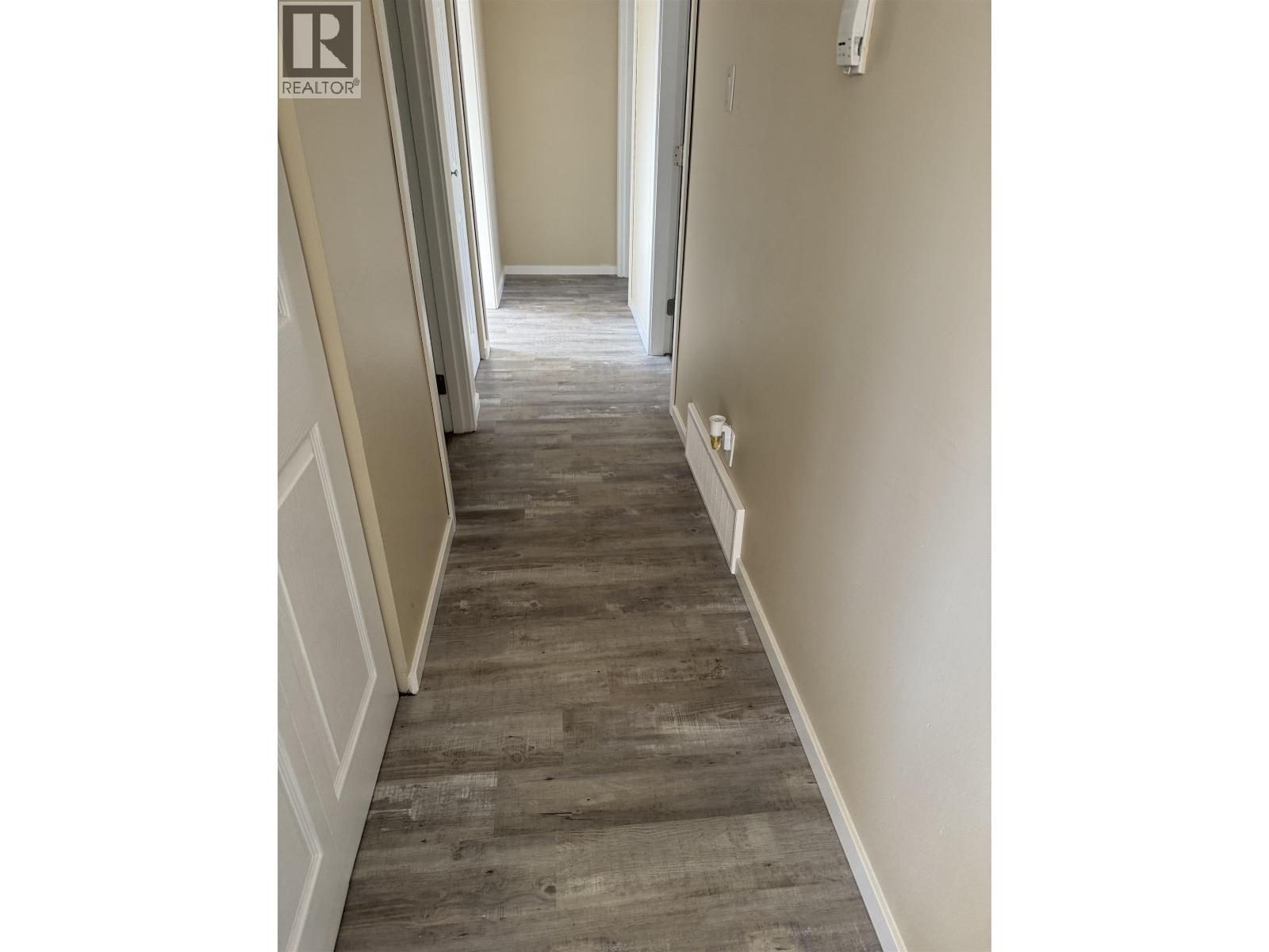 221 CRYSDALE DRIVE - 13