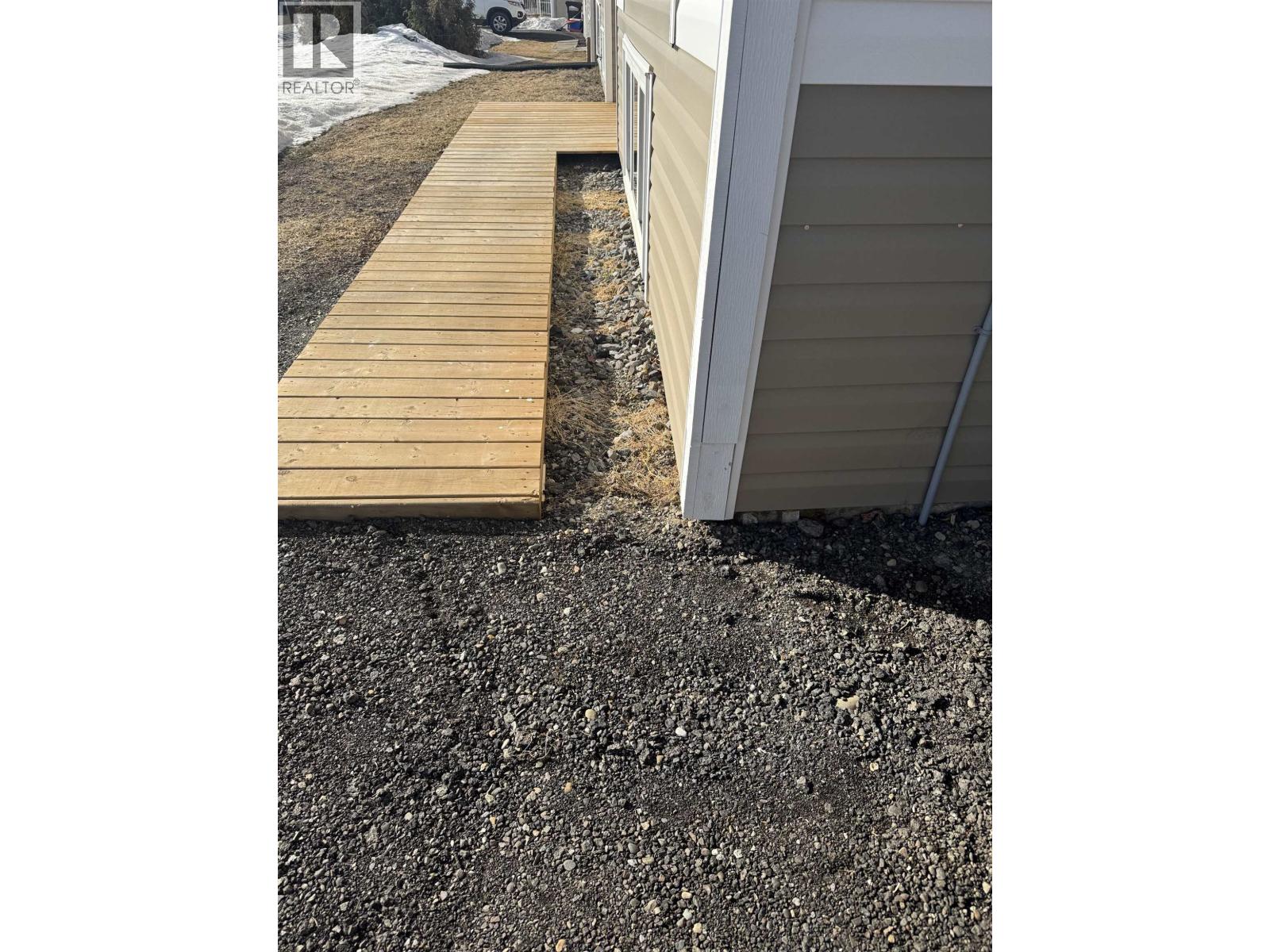 221 CRYSDALE DRIVE - 19