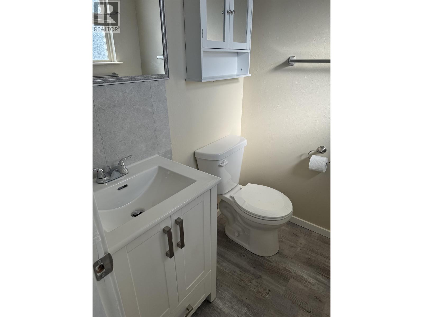 221 CRYSDALE DRIVE - 6