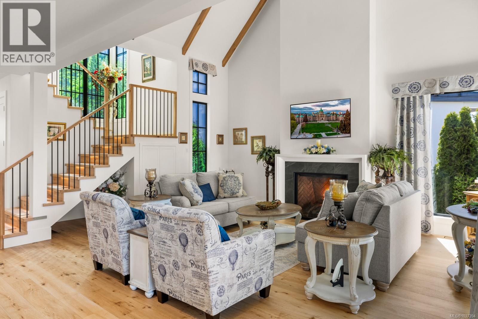 2061 PINEHURST TERR - 8