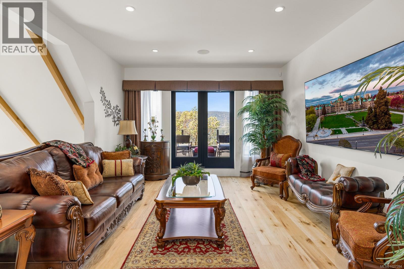 2061 PINEHURST TERR - 10