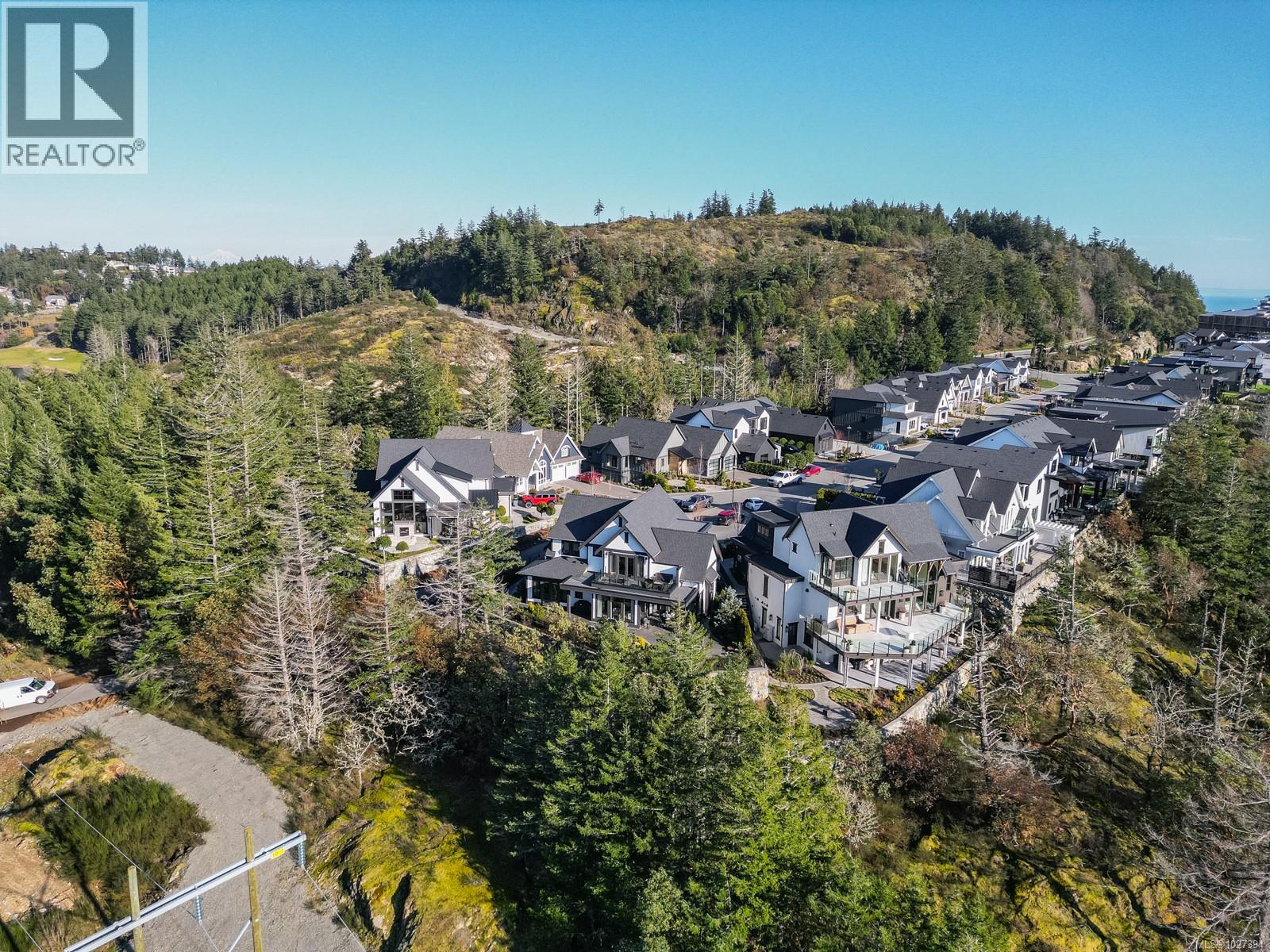 2061 PINEHURST TERR - 54