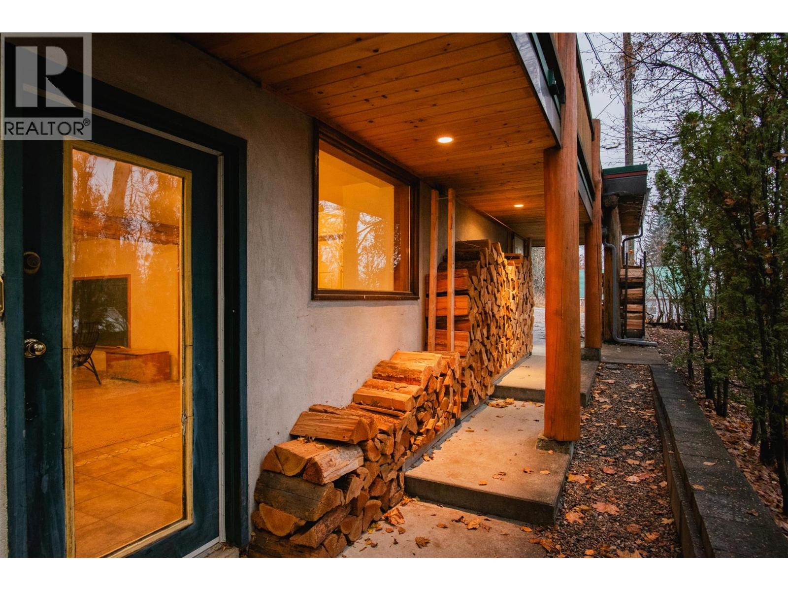 2266 Fifth Avenue - 69