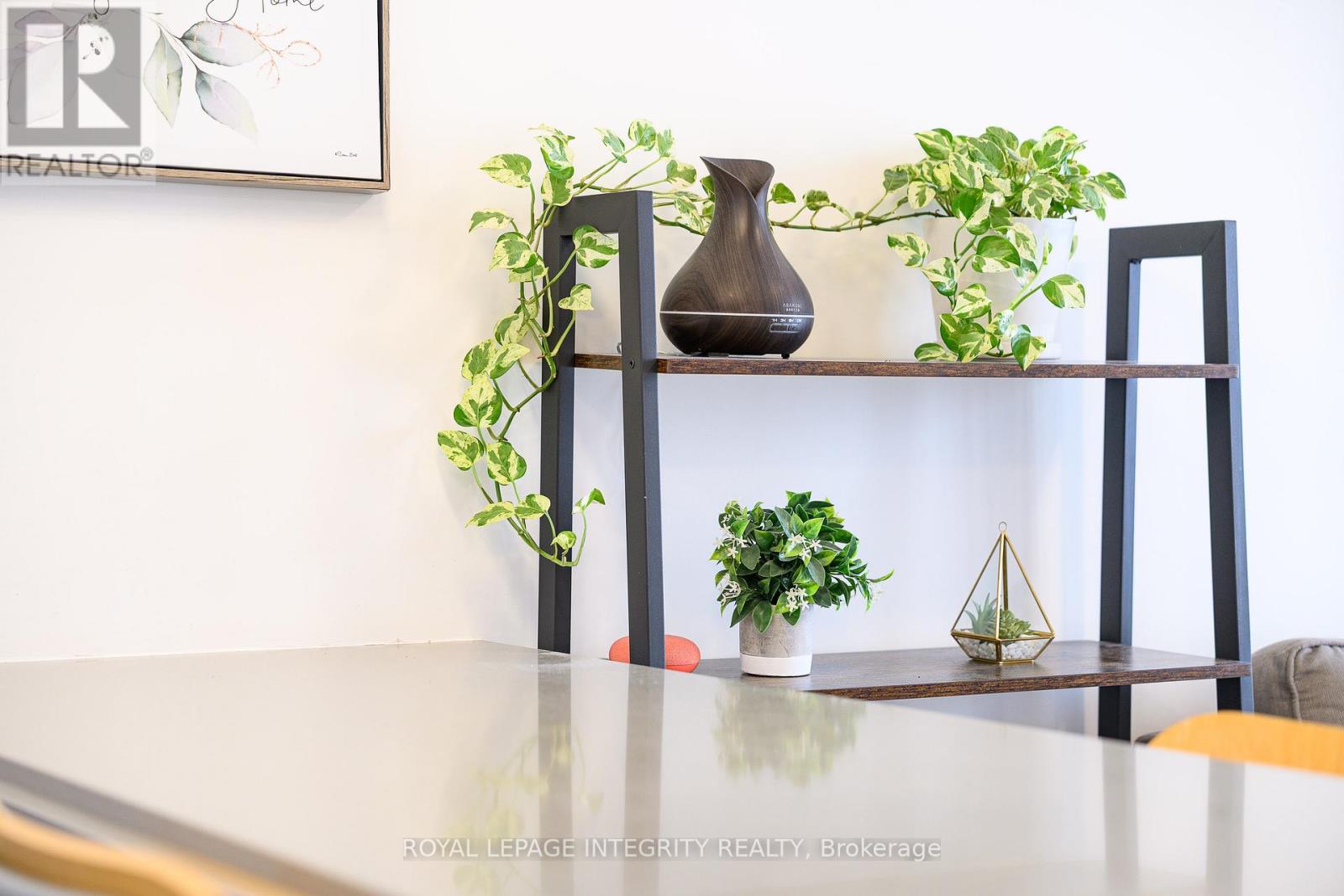 ##604 255 BAY STREET - 17