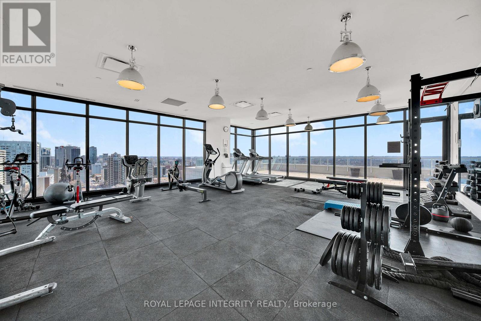 ##604 255 BAY STREET - 37