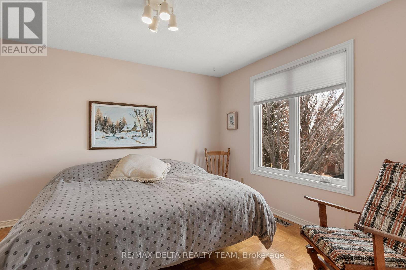 657 STE ANNE STREET - 38