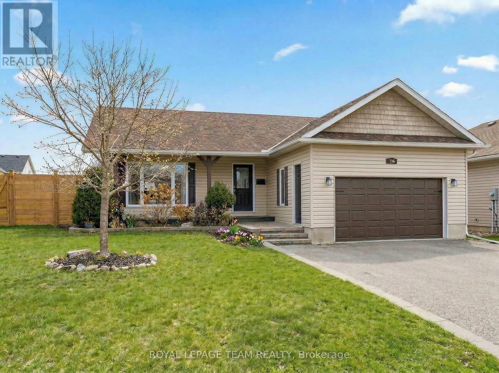 116 MCLACHLIN STREET S