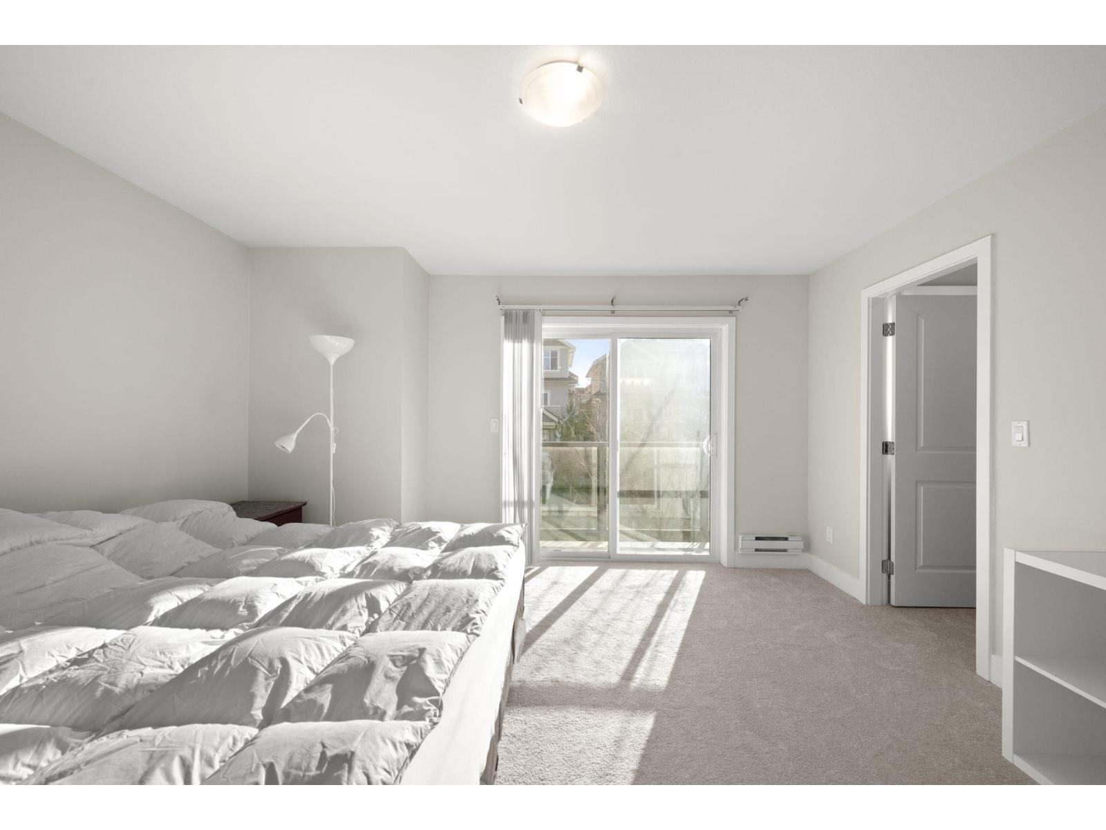 3 7198 179 STREET, Surrey