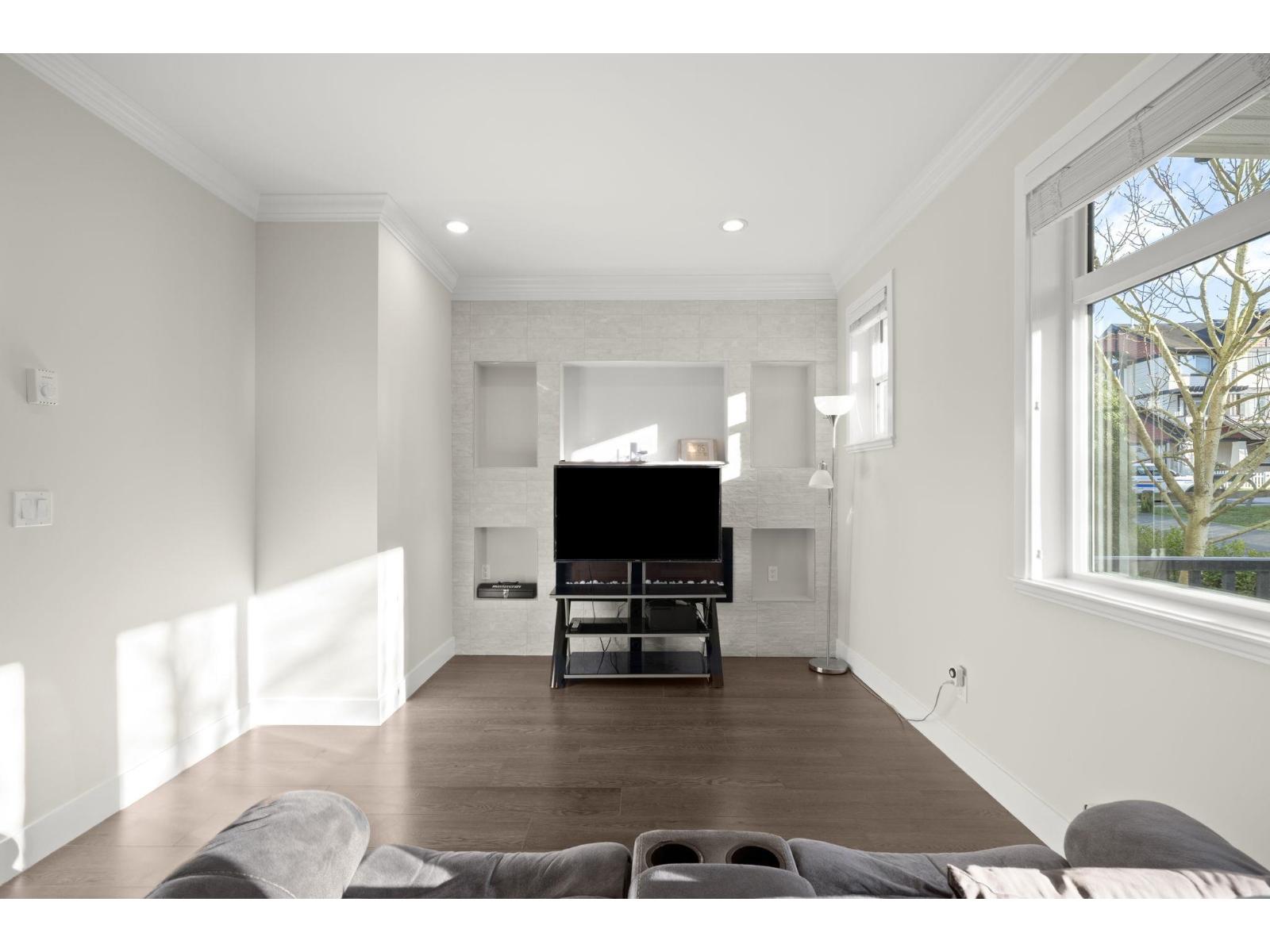 3 7198 179 STREET, Surrey