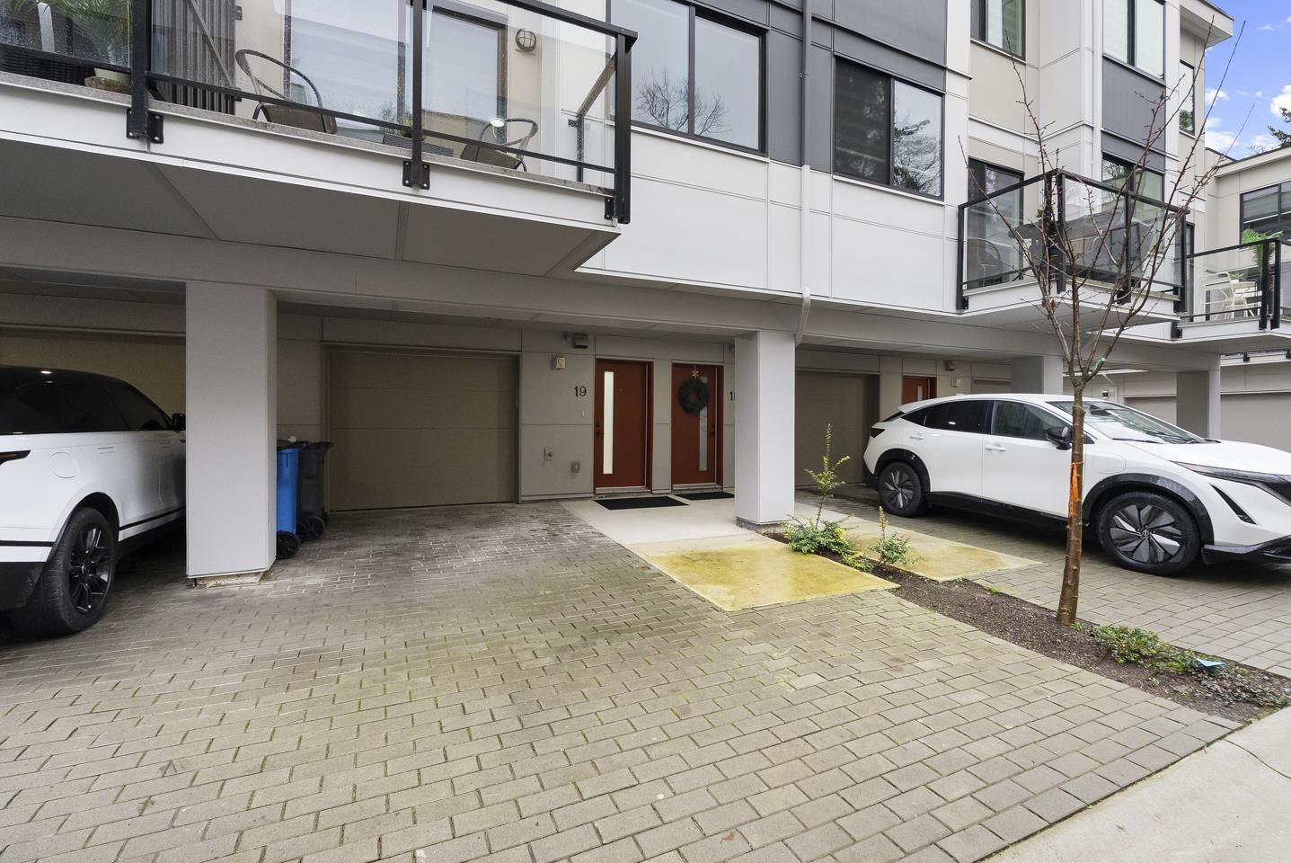 19 13895 64 AVENUE, Surrey