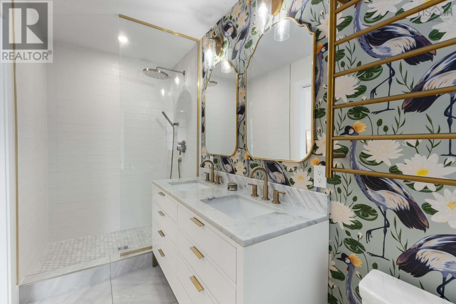 Property 13 of 28 of 1162 Waterloo Street