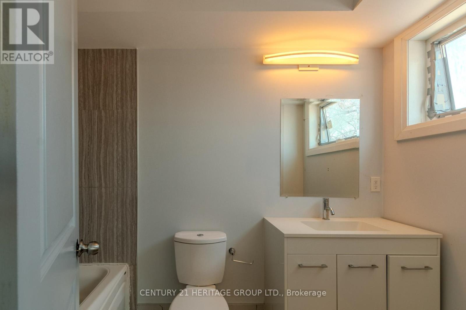 23A JEAVONS AVENUE - 11