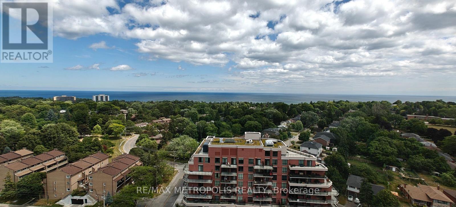 #1707 3233 EGLINTON AVENUE E - 20