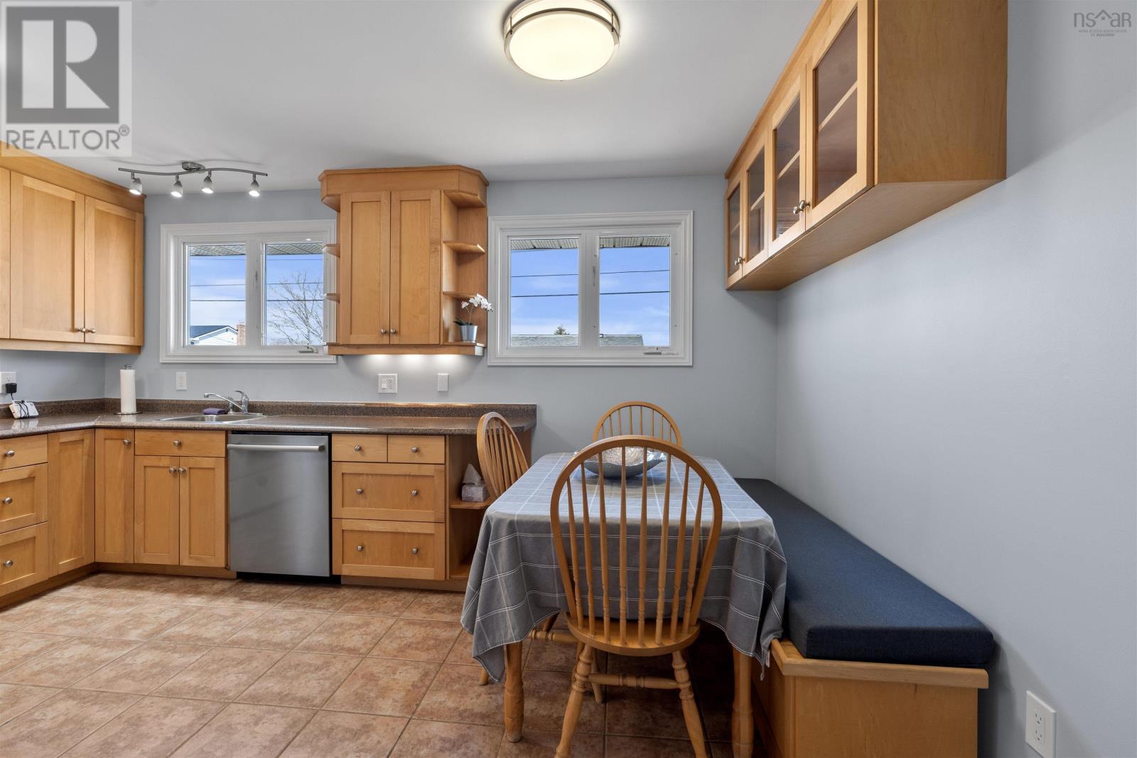 Property 25 of 43 of 80 Wexford Road