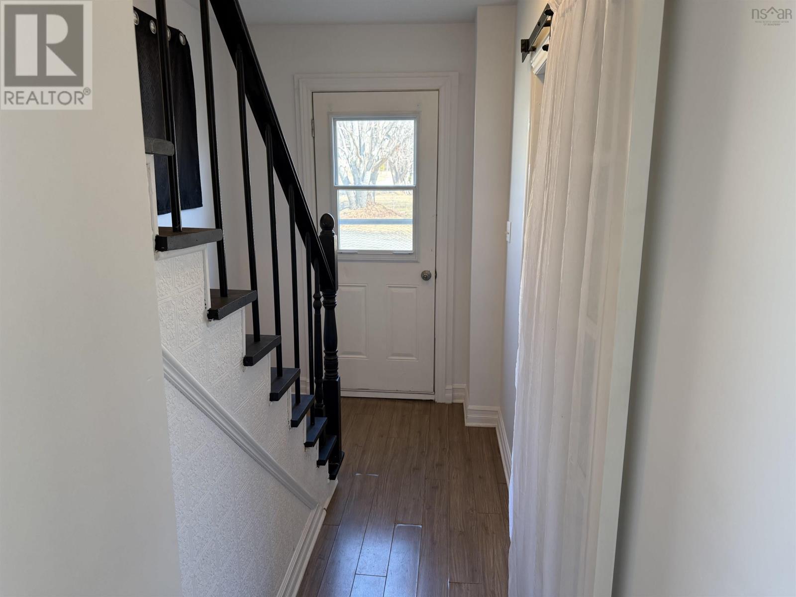 Property 9 of 19 of 71 Elliott Street