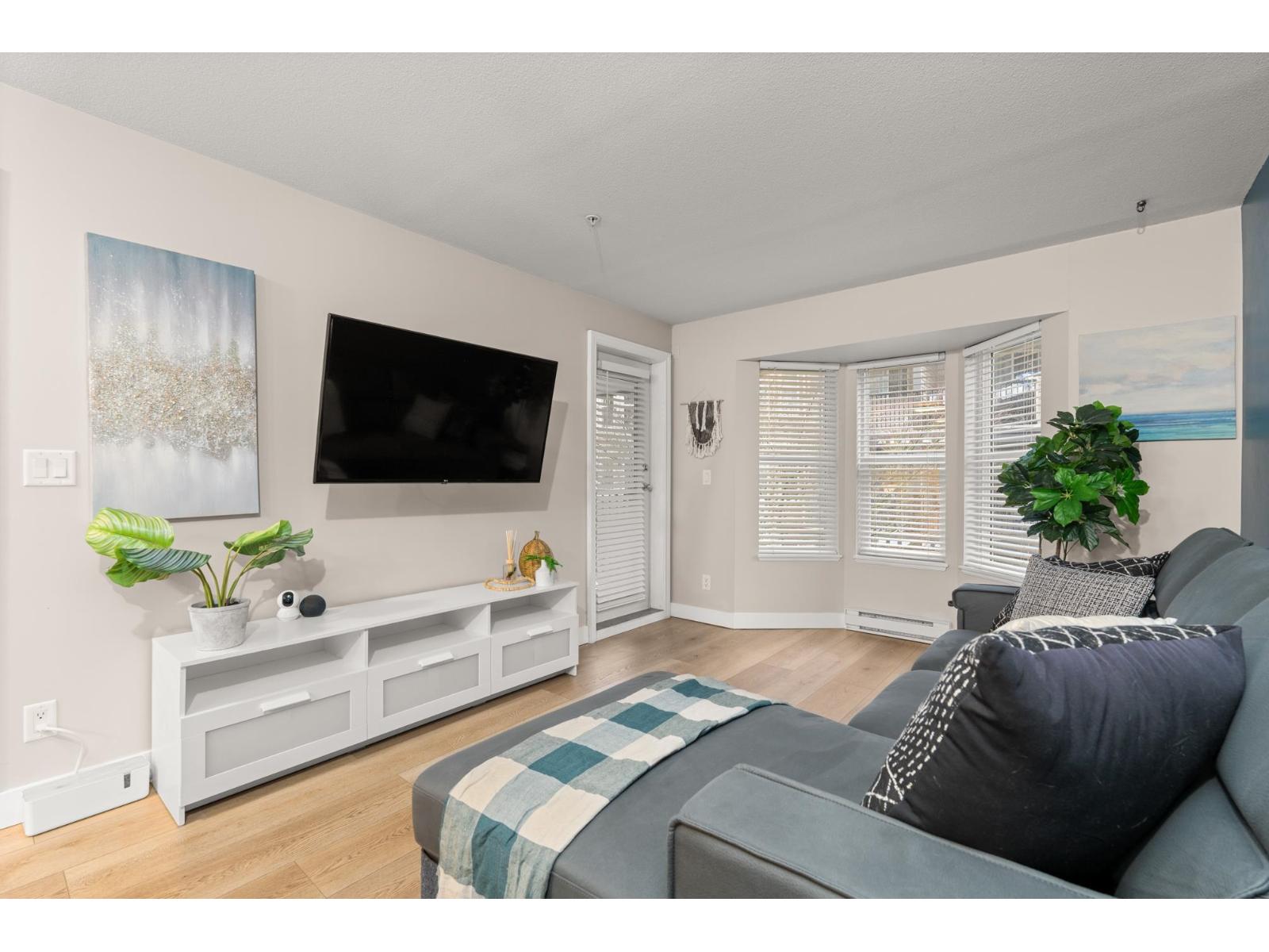 204 5454 198 STREET, Langley